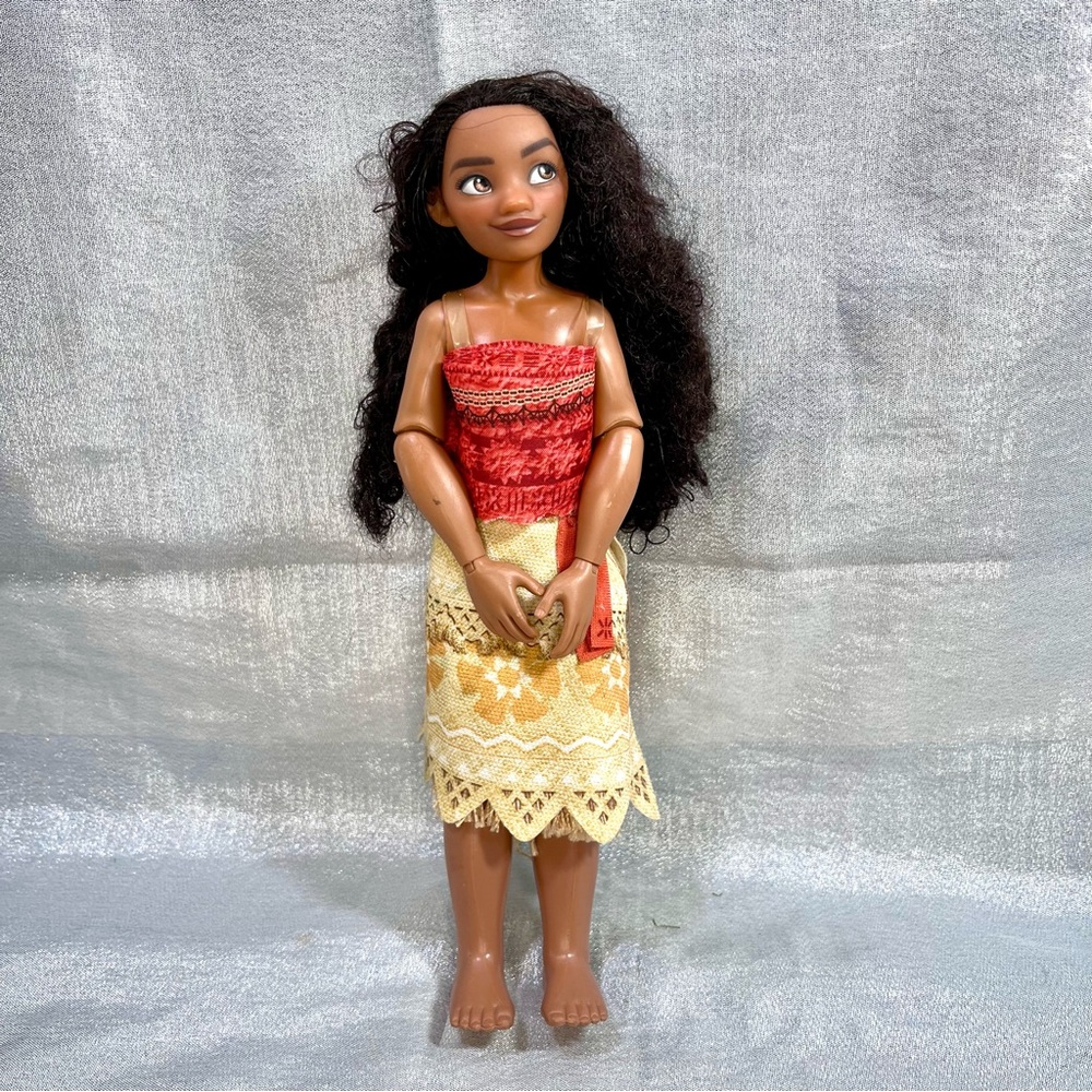 Disney Moana Doll 11"